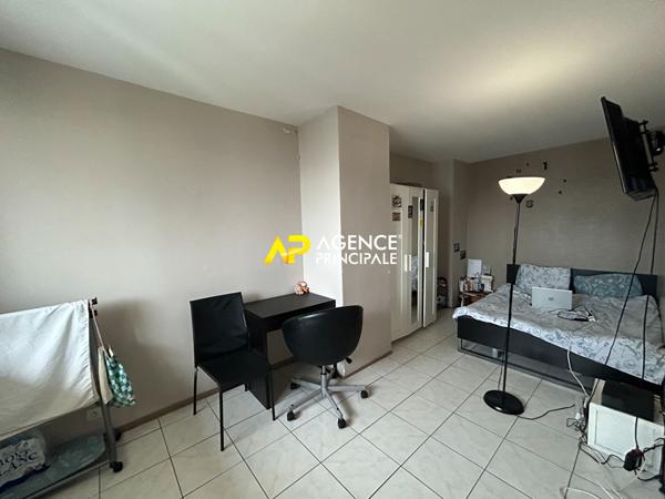 Bezons, Appartement 6 pièces, 5 chambres de 95 m² €273 000 ** - Référence 4422