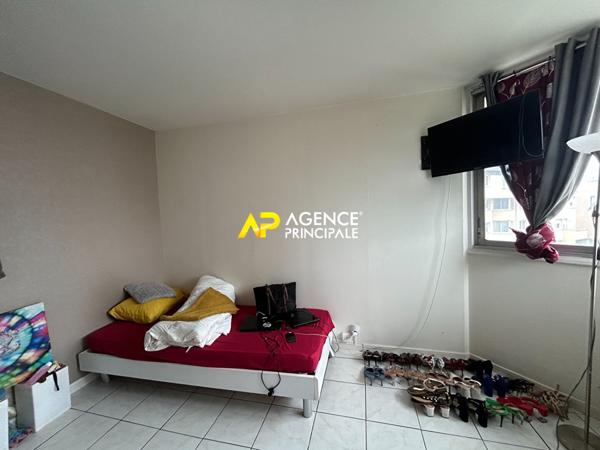 Bezons, Appartement 6 pièces, 5 chambres de 95 m² €273 000 ** - Référence 4422