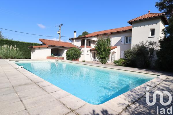 Maison à vendre 6 pièces 242 m² Orléat