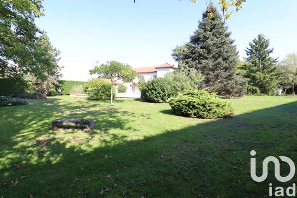 Maison à vendre 6 pièces 242 m² Orléat