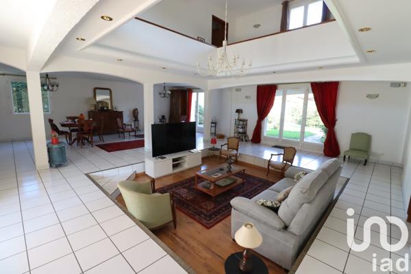 Maison à vendre 6 pièces 242 m² Orléat