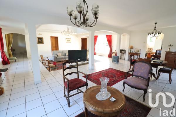 Maison à vendre 6 pièces 242 m² Orléat