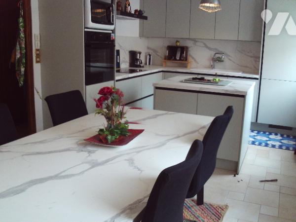 Maison de ville 131m² triplex avec terrasse et sous-sol