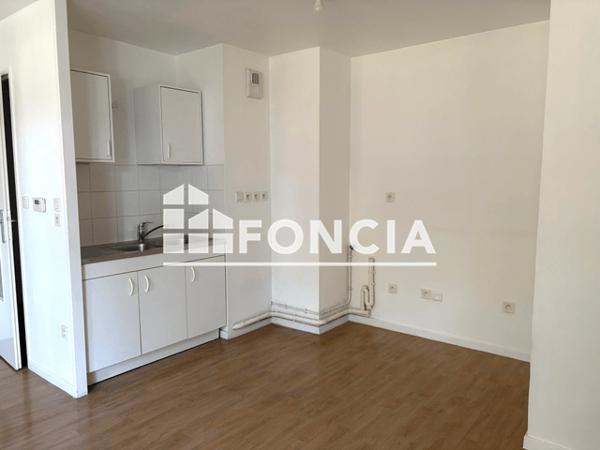 Location Appartement 2 pièces 39.35 m² - Lille 59000
