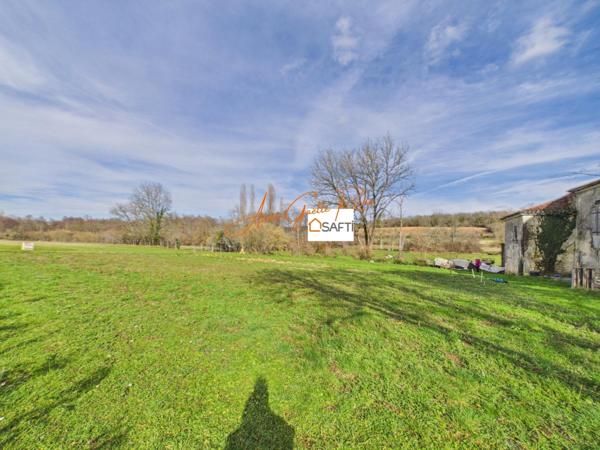 Corps de ferme avec dépendances et plus de 2 hectares de terrain