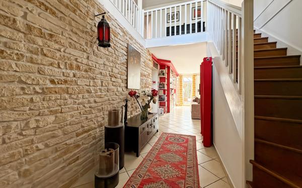 Maison à vendre    9 pièces • 238 m2 Draveil