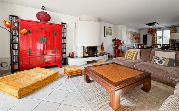 Maison à vendre    9 pièces • 238 m2 Draveil