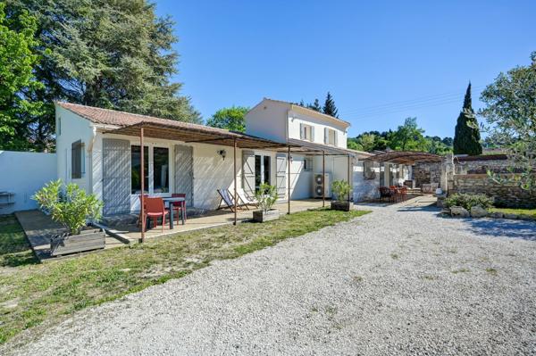 Vente Maison de luxe Saint-Rémy-de-Provence 5 Pièces 145 m²