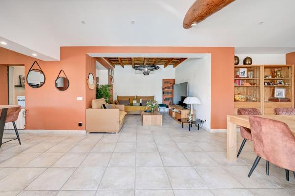 Vente Maison de luxe Saint-Rémy-de-Provence 5 Pièces 145 m²