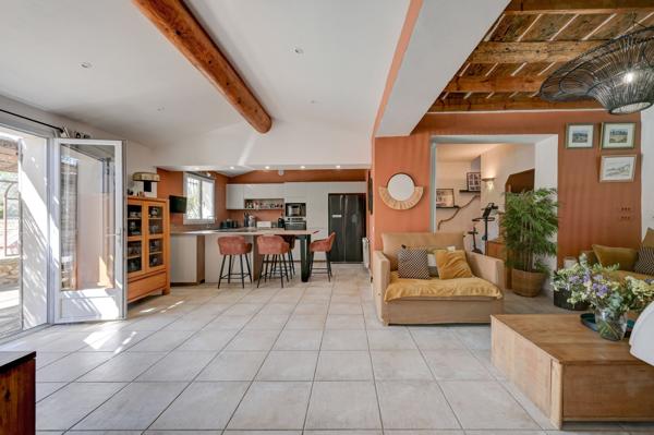 Vente Maison de luxe Saint-Rémy-de-Provence 5 Pièces 145 m²