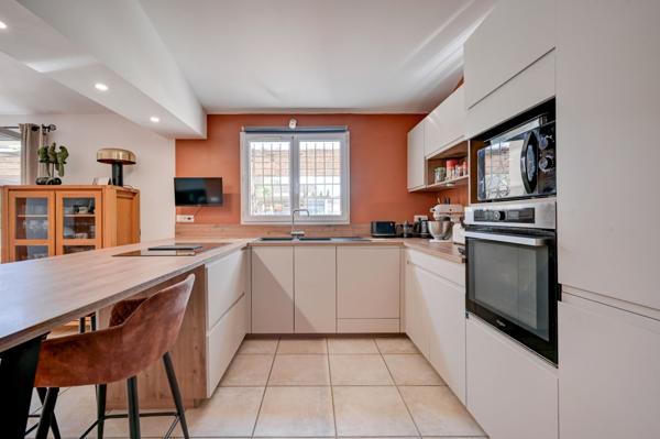 Vente Maison de luxe Saint-Rémy-de-Provence 5 Pièces 145 m²