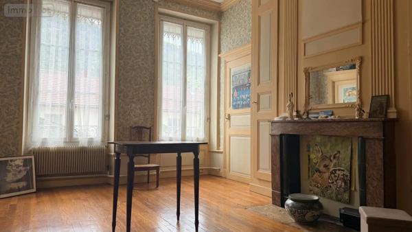 Achat - Appartement Nantua 01130 8 pièces 218 m 2 515 m 2