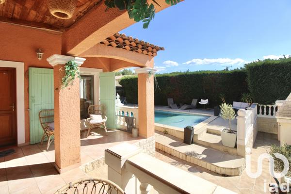 Maison à vendre 6 pièces 129 m² Châteauneuf-le-Rouge