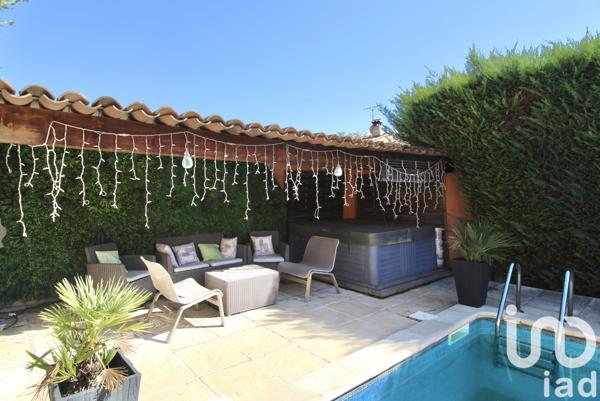 Maison à vendre 6 pièces 129 m² Châteauneuf-le-Rouge