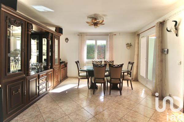 Maison à vendre 6 pièces 129 m² Châteauneuf-le-Rouge