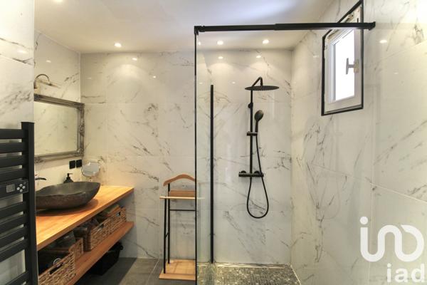 Maison à vendre 6 pièces 129 m² Châteauneuf-le-Rouge