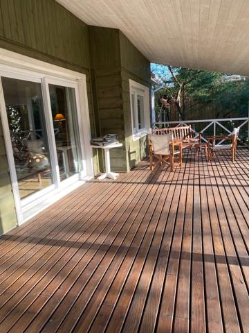 ARES Maison atypique proche du Bassin