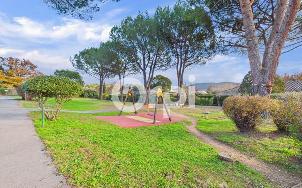 Maison à vendre    2 pièces • 23,48 m2 Bagnols-en-Forêt