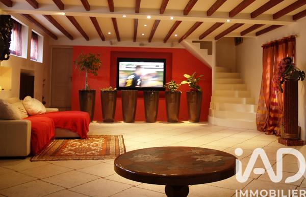 Immeuble à vendre 280 m² Louvres