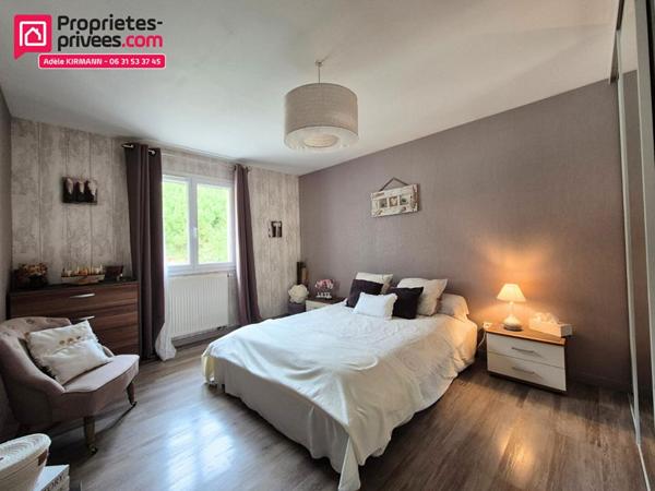 Maison individuelle 4 chambres avec piscine à Collonges (01550)