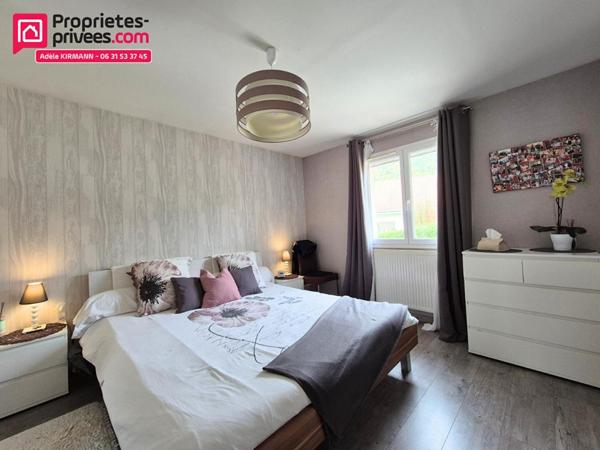 Maison individuelle 4 chambres avec piscine à Collonges (01550)