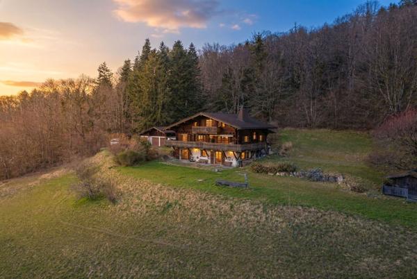 Vente Chalet de luxe Perrignier 9 Pièces 240 m²