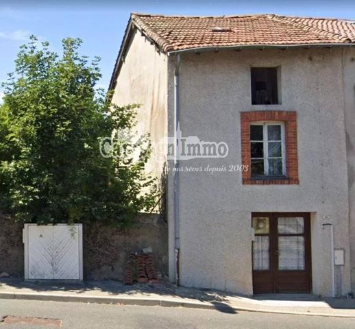 MAISON DE VILLAGE A RÉNOVER