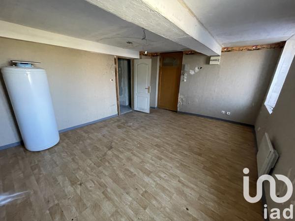 Maison de village 4 pièces de 110 m² à Floing (08200)