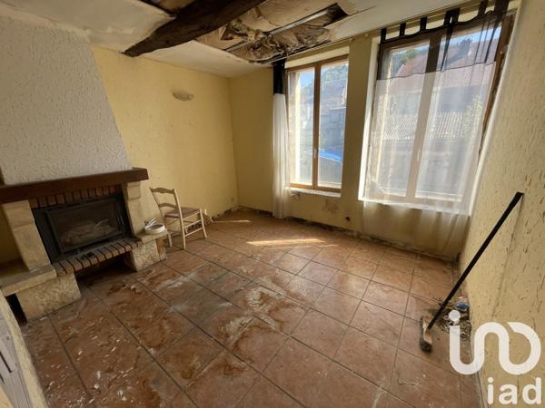 Maison de village 4 pièces de 110 m² à Floing (08200)