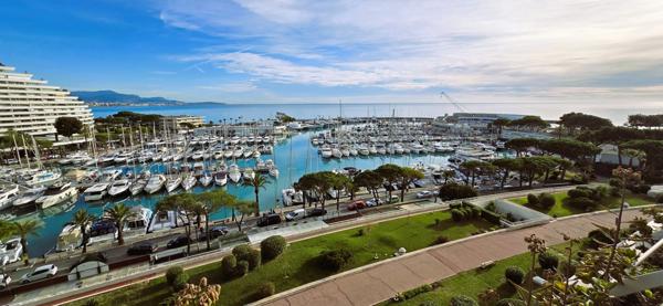 T4 Vue mer Marina Baie des Anges