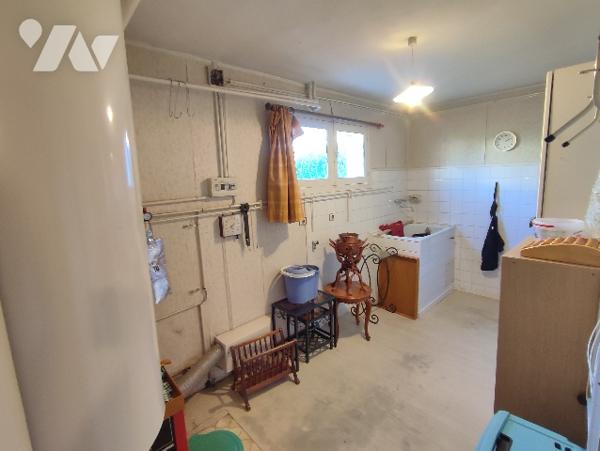 Villa 4 pièces sur 912 m² de jardin