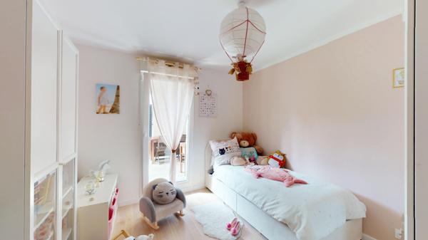 Appartement FRANCO-SUISSE Chatenay Malabry 3 pièces 70.16 m2 - Parc de Sceaux -  Rez-de-jardin - Aucun Travaux - Parking