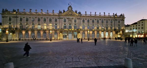 Dpt Meurthe et Moselle (54), à vendre NANCY appartement T2 de 45,73 m² - Terrain de 0 loggia 7,30 m²