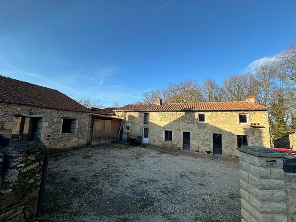 Maison Aubigne Sur Layon 5 pièce(s) 128 m2