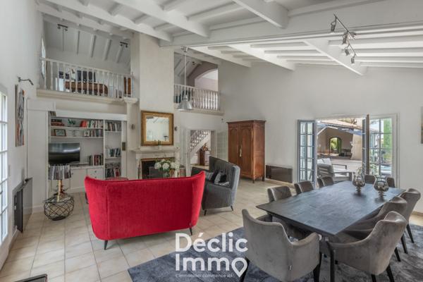 Vente maison Latresne, 290m² 3500m² 7 pièces 1 125 000€