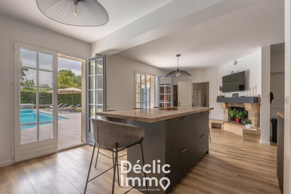 Vente maison Latresne, 290m² 3500m² 7 pièces 1 125 000€