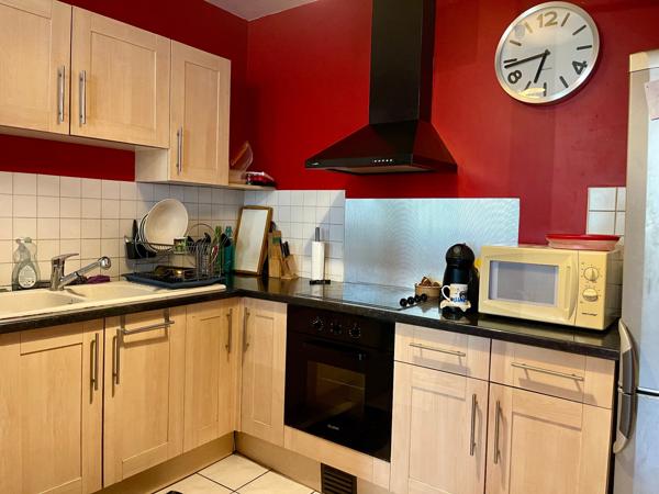 Appartement de type T3 idéalement situé.