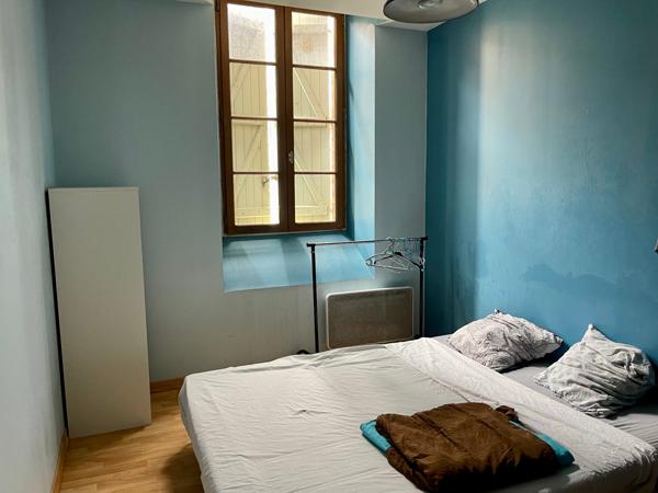 Appartement de type T3 idéalement situé.