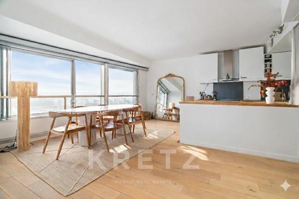 Paris 15ème - Vue Seine exceptionnelle et panoramique - Très lumineux - Calme