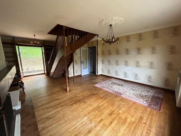 Vente / Maison et grand terrain