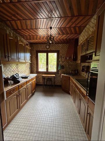 Vente / Maison et grand terrain