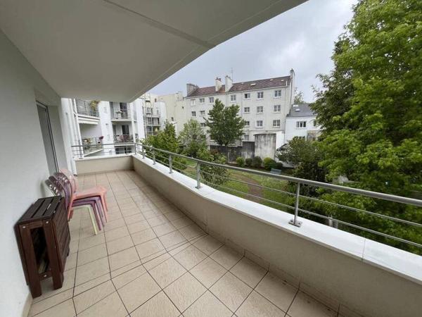 Appartement 2 pièces                                        - 44000 Nantes - VIARME Réf : 12133