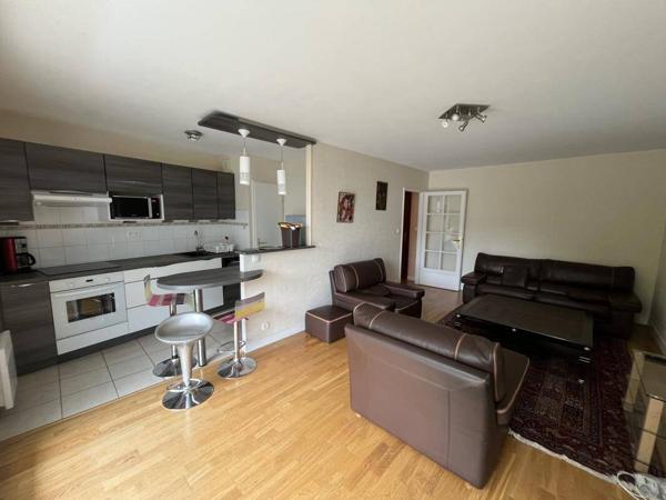 Appartement 2 pièces                                        - 44000 Nantes - VIARME Réf : 12133