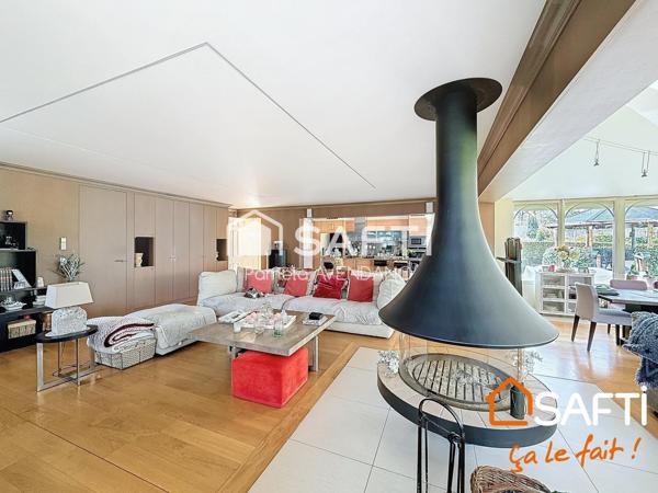 Dans un environement verdoyant et calme pavillon plain pied 171m²