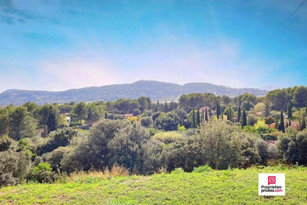 Maison Le Beausset 6 pièce(s) 137 m2 avec garage et Piscine