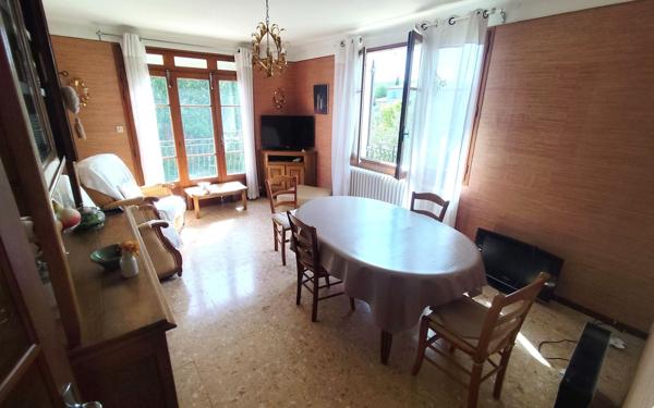 Maison à vendre    4 pièces •  Pernes-les-Fontaines