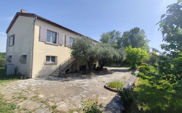 Maison à vendre    4 pièces •  Pernes-les-Fontaines