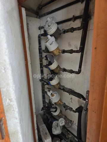 A VENDRE ENSEMBLE A RAPPORT LOCATIF COMPOSE D'UN IMMEUBLE ET D'UNE MAISON PROCHE DU CENTRE VILLE DE VERDUN