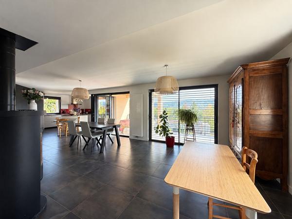 Maison Lons-Le-Saunier 8 pièces / 5 chambres / bureau / 172 m²