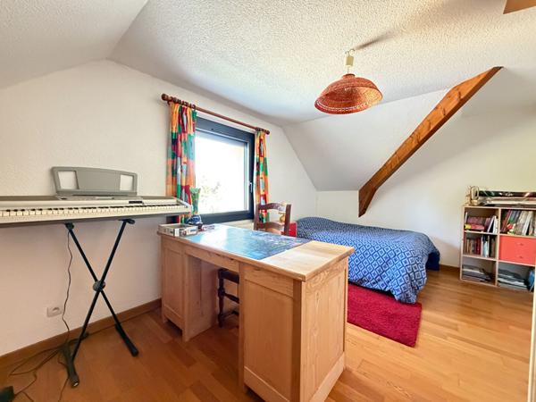 Maison Lons-Le-Saunier 8 pièces / 5 chambres / bureau / 172 m²